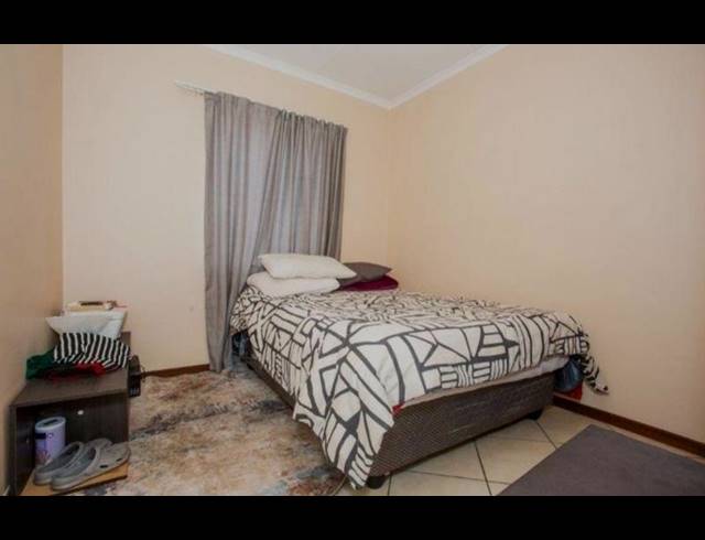 2 BEDROOM TOWNHOUSE FOR SALE IN CENTURION